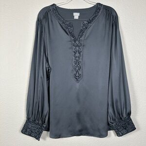 Chicos size 4 20/22 satin long sleeve blouse top burnout velvet trim gray